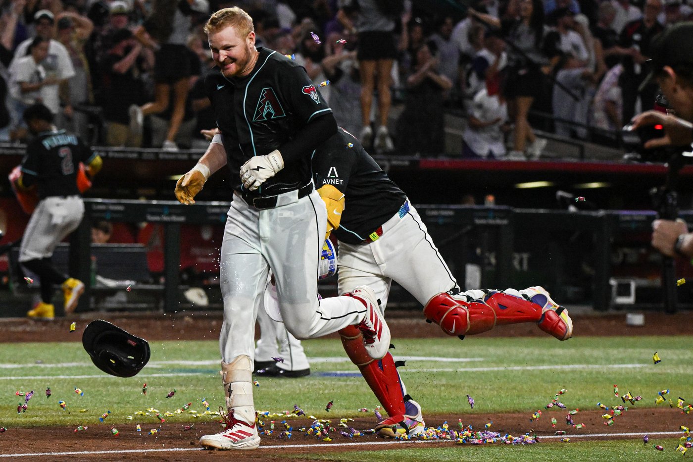 Two months after getting cut, Pavin Smith's game-ending homer gives D-backs playoff hope | iNFOnews.ca Two months after getting cut, Pavin Smith's game-ending homer gives D-backs playoff hope | iNFOnews.ca