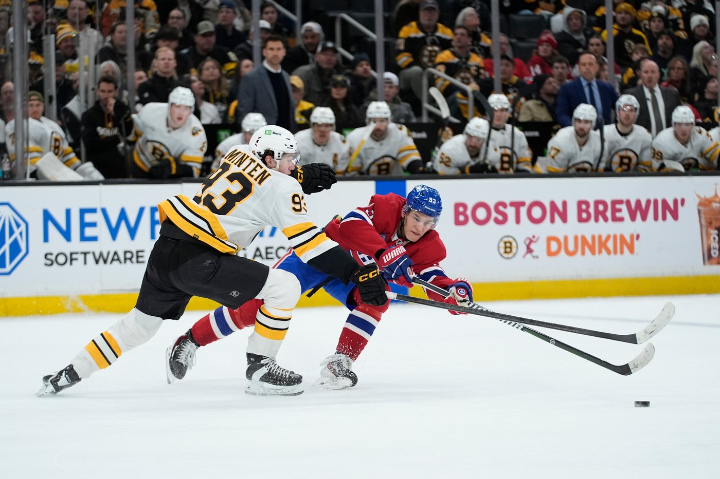 NHL roundup: Bruins unbeaten in seven at home after 4-3 win over Canadiens | iNFOnews.ca