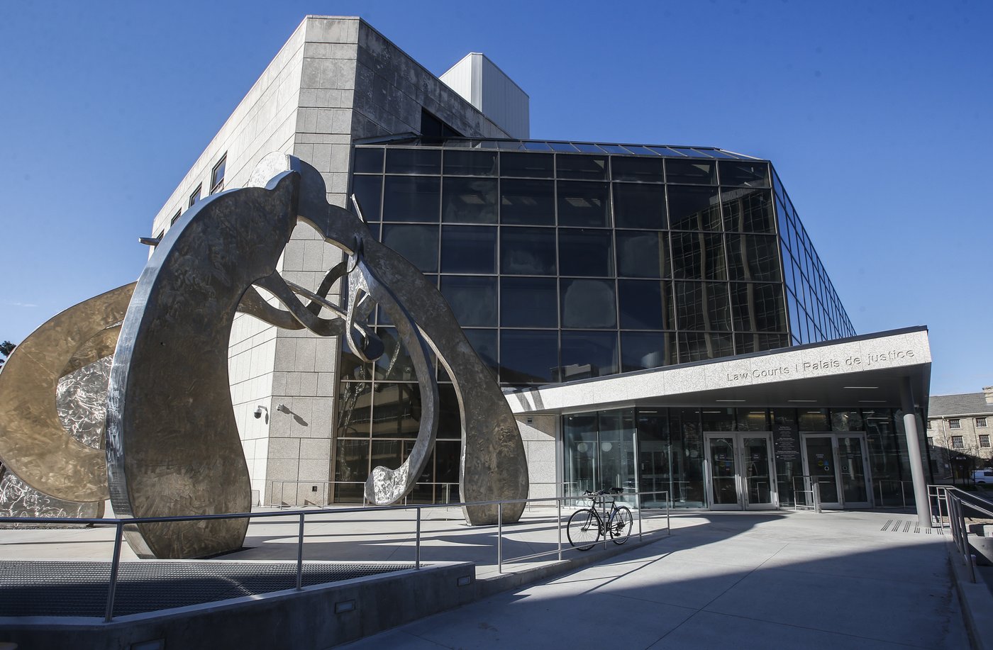 'Secrecy, deception': Ex-hockey coach sentenced to 6 years for sex assault of player | iNFOnews.ca