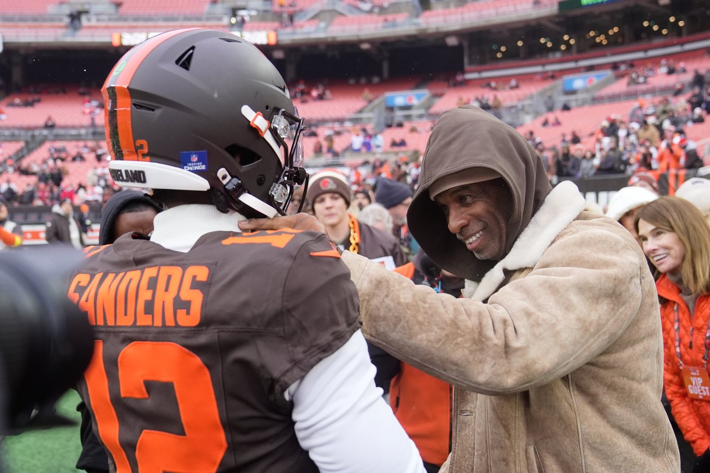 Tony Pollard runs for 161 yards and 2 TDs as Titans outlast Shedeur Sanders and Browns 31-29 | iNFOnews.ca