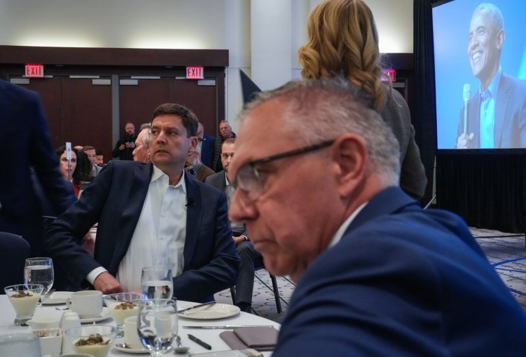 British Columbia leaders offer competing economic ideas in front of business leaders | iNFOnews.ca