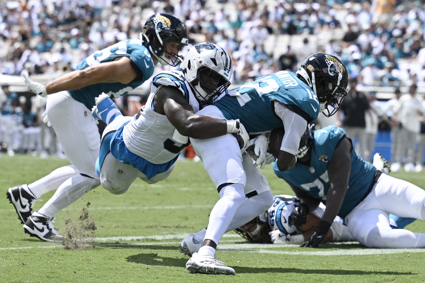 Panthers' disappointing start reminiscent of last year's struggles on offense and defense | iNFOnews.ca