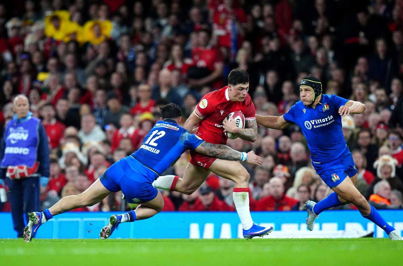 Wales end three-year Six Nations drought by blowing away Italy in Cardiff | iNFOnews.ca