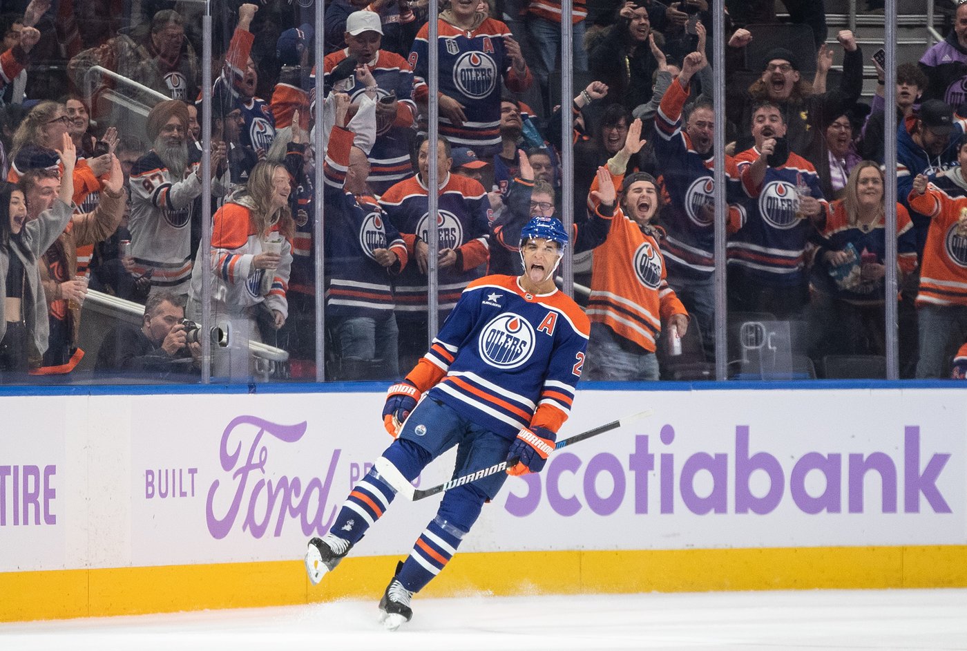 Vasily Podkolzin ends drought, scores first as an Edmonton Oiler | iNFOnews.ca