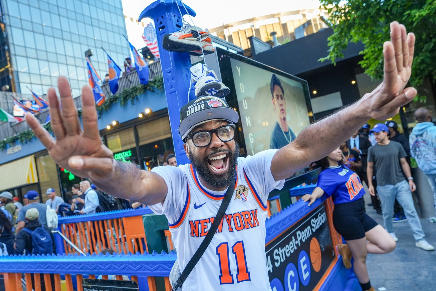 Knicks fever sweeps New York for Game 3 of the NBA Finals against the Spurs | iNFOnews.ca