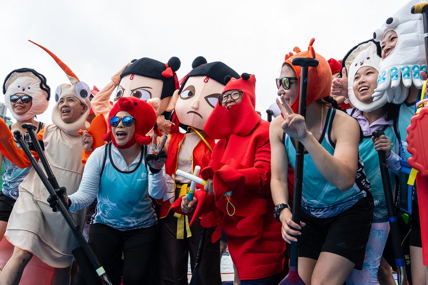 Competitors take part in boat races to mark the Dragon Boat Festival, in photos | iNFOnews.ca