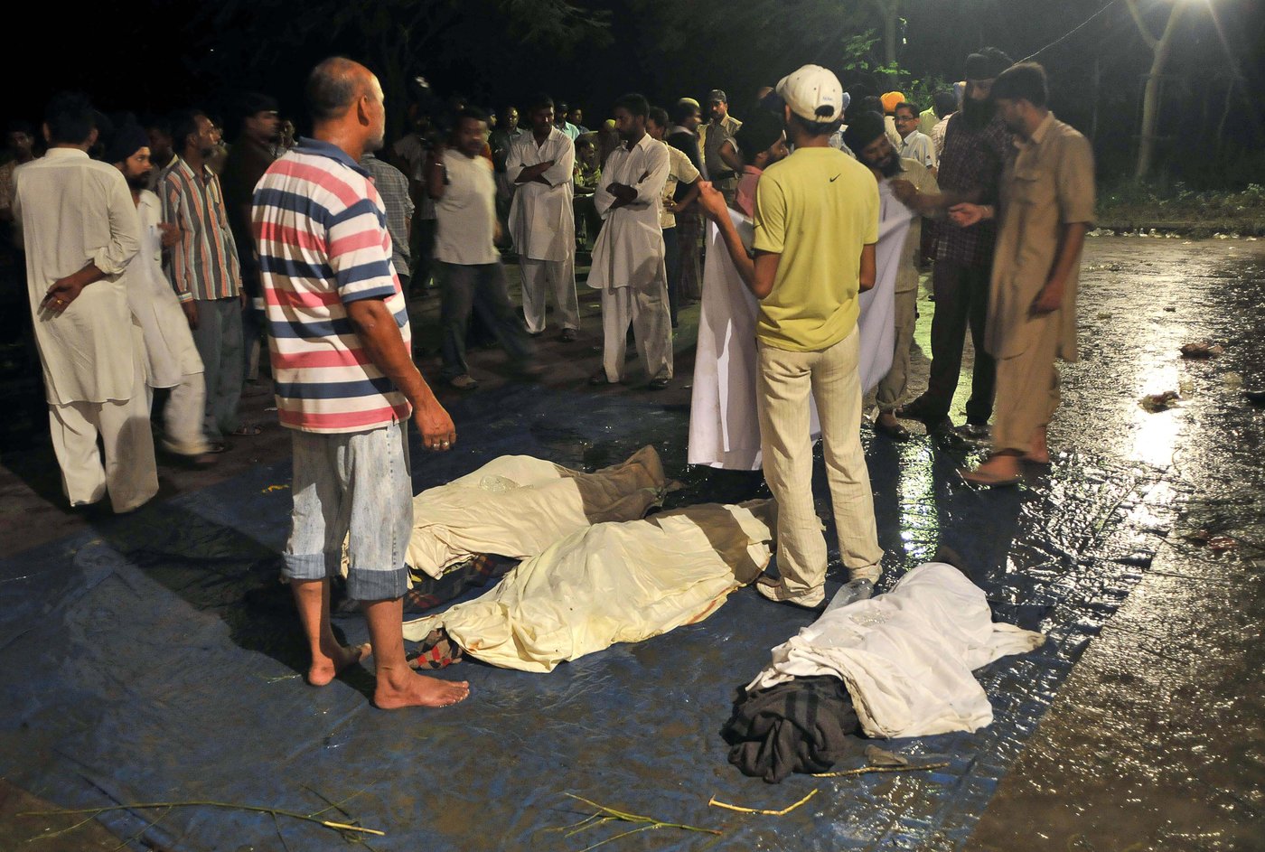 A look at stampedes and crowd disasters in India over the years | iNFOnews.ca
