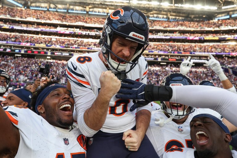 Bears improve to 7-3 to beat Vikings with game-ending FG set up by Duvernay's 56-yard kickoff return | iNFOnews.ca