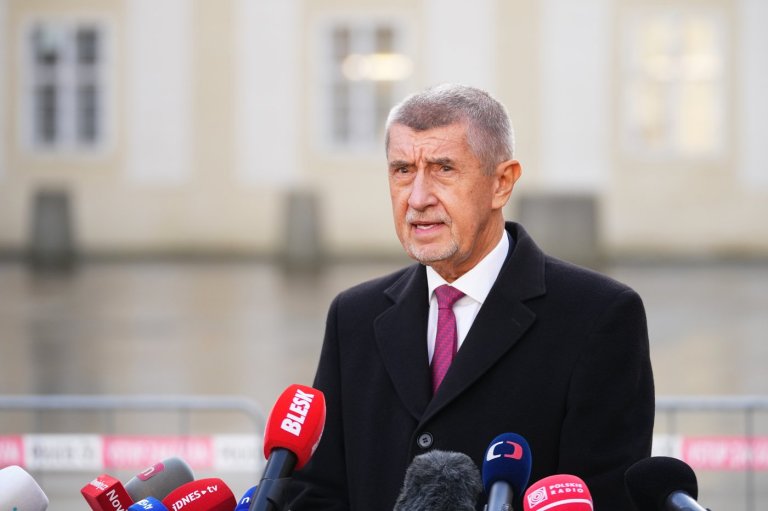 Czech president swears in new coalition government of populist billionaire Andrej Babiš | iNFOnews.ca