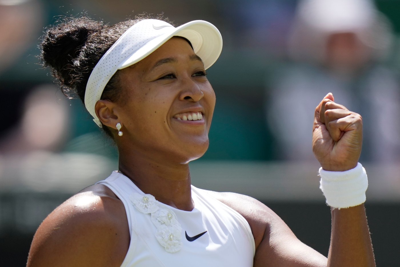 Naomi Osaka gets win at Wimbledon after she gives young daughter a 'timeout' on her birthday | iNFOnews.ca Naomi Osaka gets win at Wimbledon after she gives young daughter a 'timeout' on her birthday | iNFOnews.ca