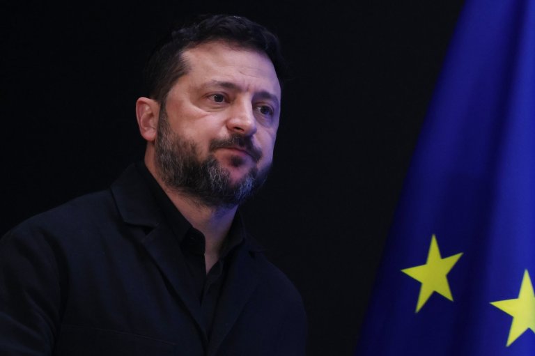 Zelenskyy urges support for new US sanctions on Russia after Trump puts them on hold | iNFOnews.ca