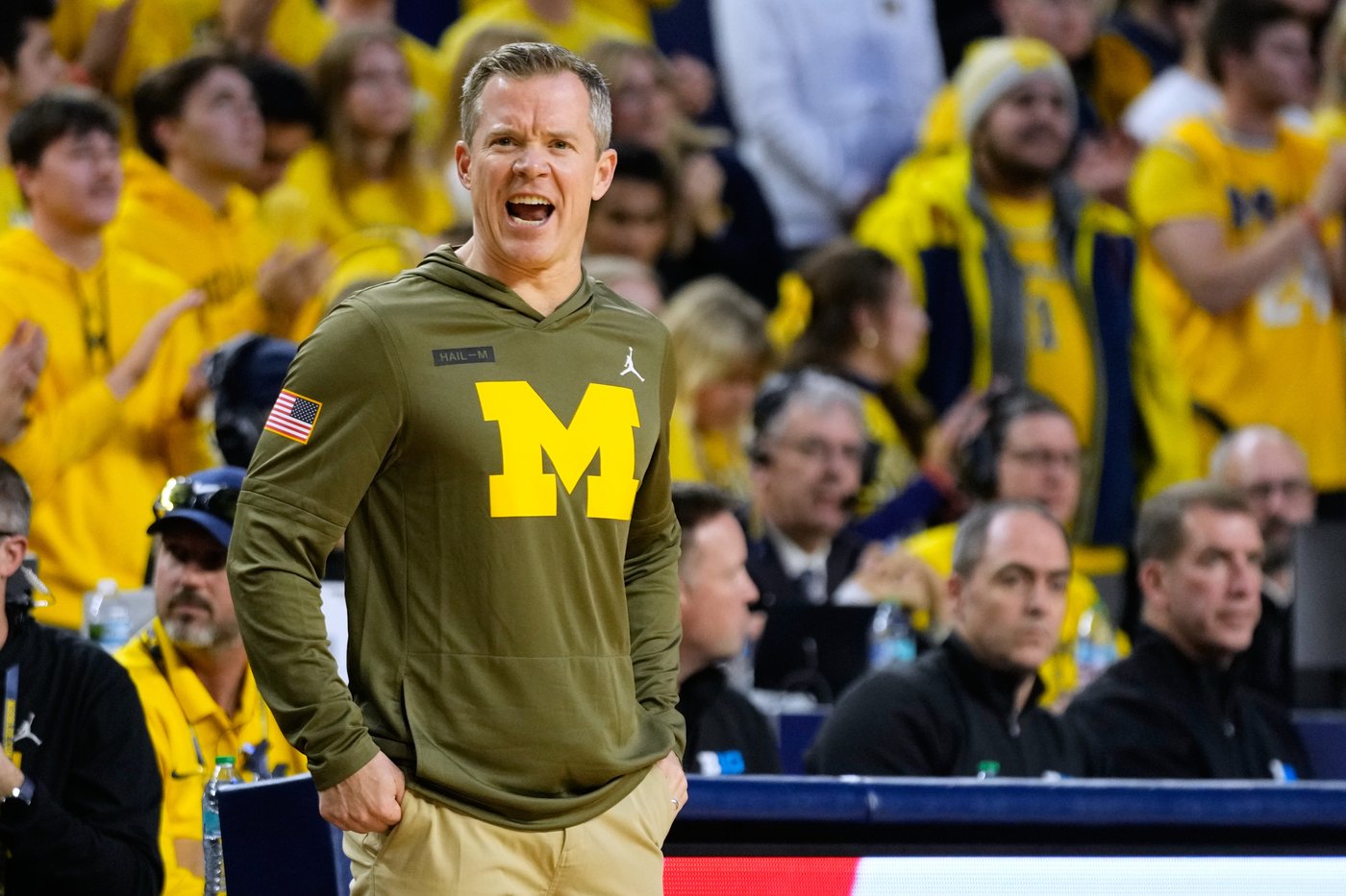 Lendeborg scores 25, No. 7 Michigan tunes up for Las Vegas tourney by beating Middle Tennessee | iNFOnews.ca