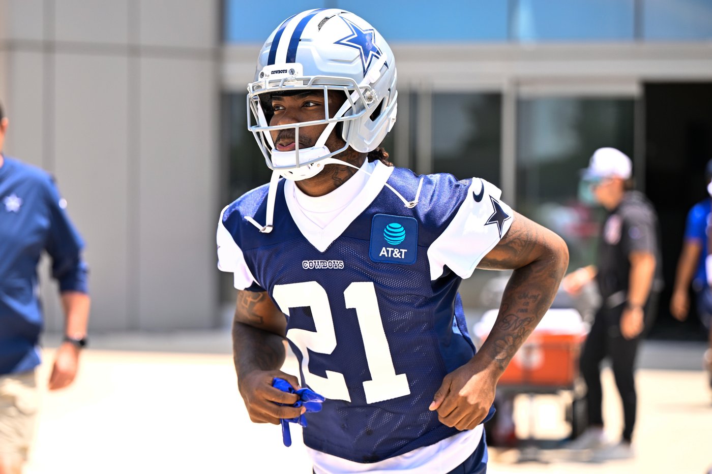 Cornerback Caelen Carson joins Cowboys' growing injury list with hyperextended knee | iNFOnews.ca Cornerback Caelen Carson joins Cowboys' growing injury list with hyperextended knee | iNFOnews.ca
