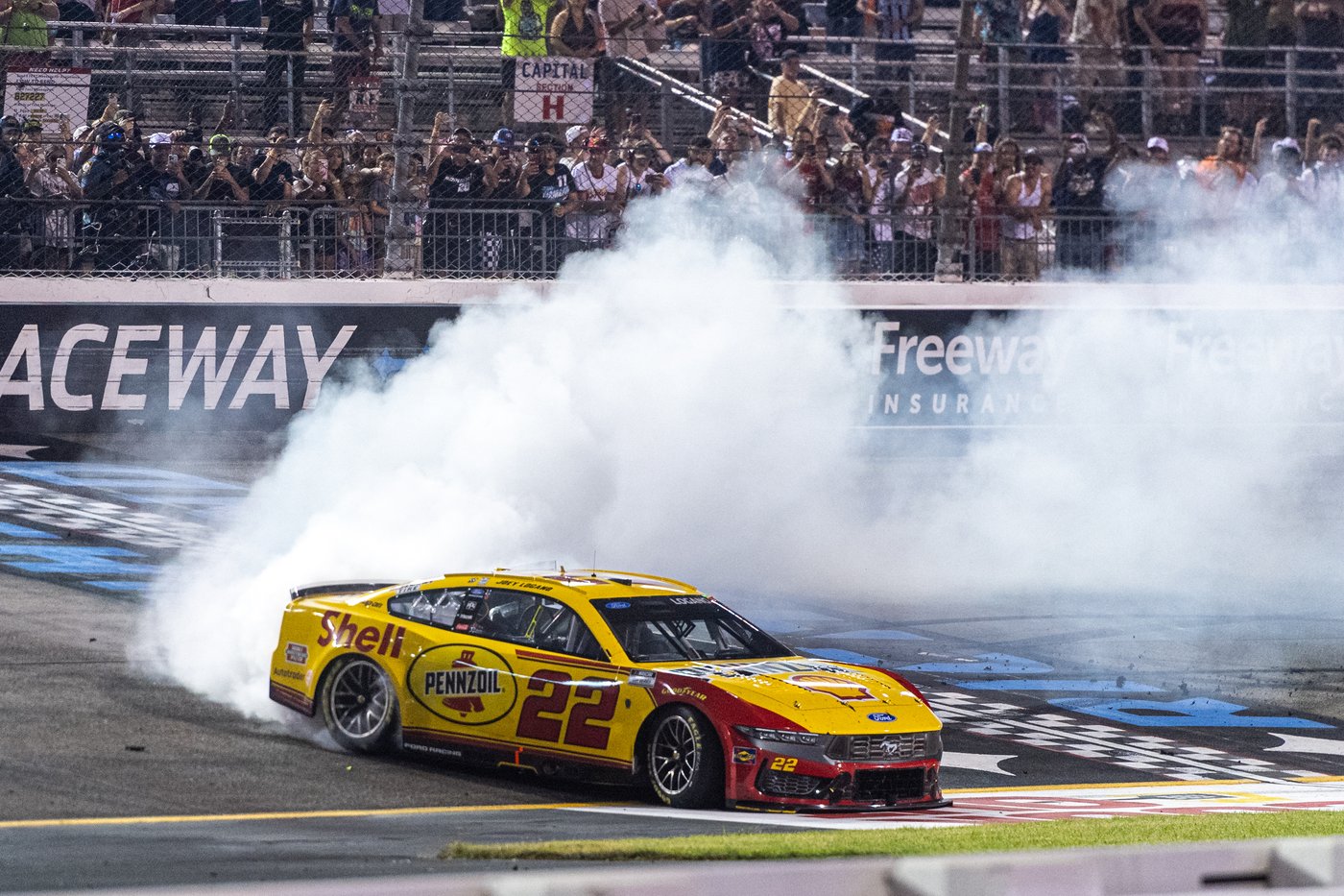 Joey Logano holds off Chase Briscoe to win NASCAR race at Richmond | iNFOnews.ca