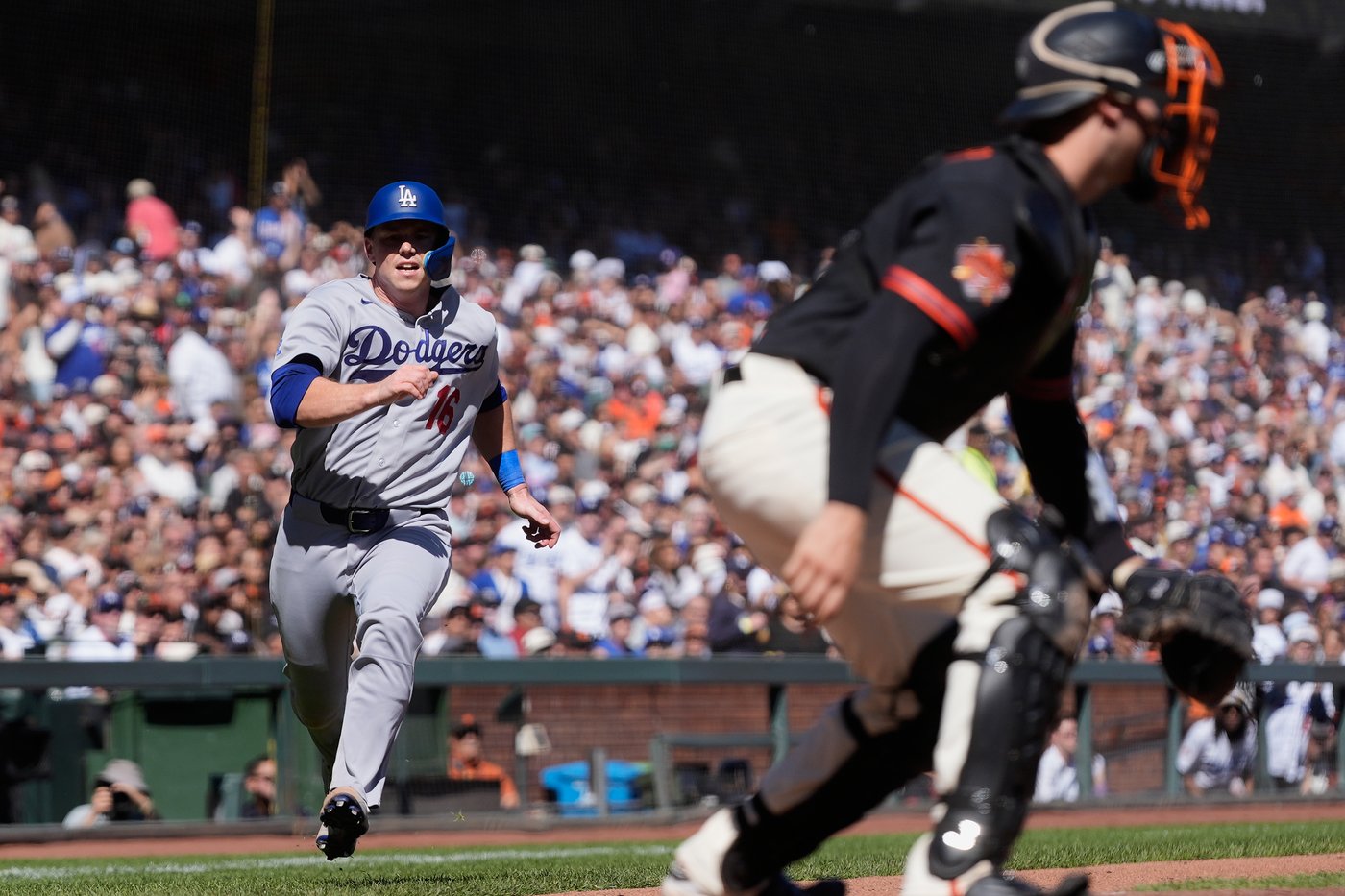 Kiké Hernández hits tiebreaking home run leading off 9th to lift Dodgers over Giants 4-3 | iNFOnews.ca Kiké Hernández hits tiebreaking home run leading off 9th to lift Dodgers over Giants 4-3 | iNFOnews.ca