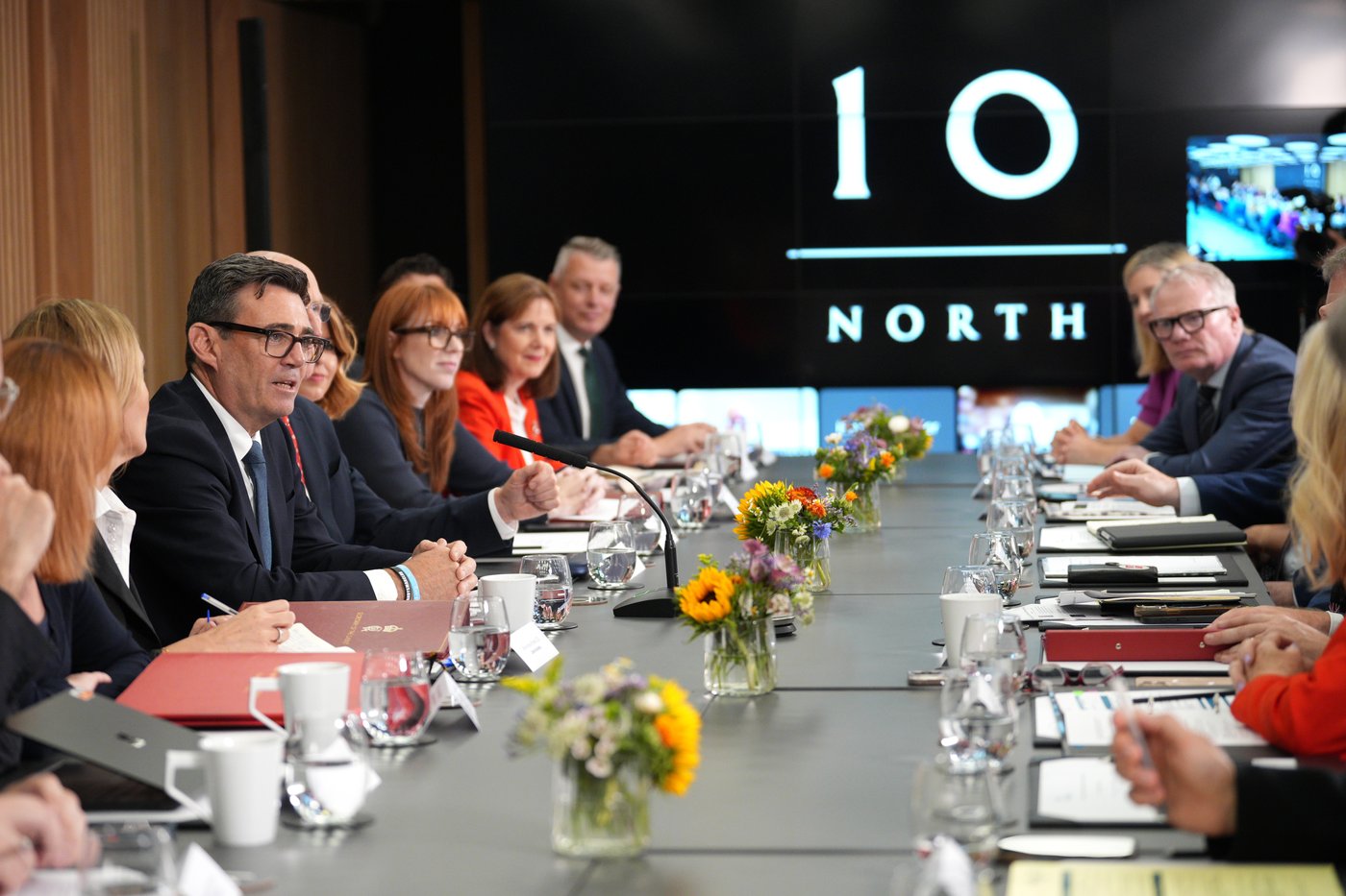 Britain's new leader shifts power from Downing Street to Manchester with 'No. 10 North' | iNFOnews.ca