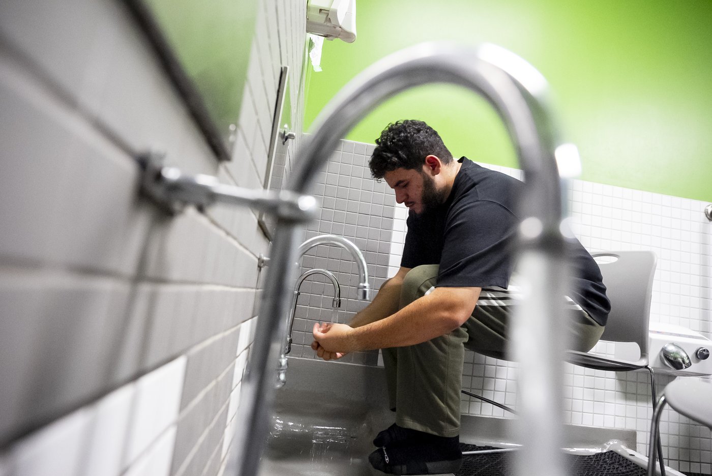 Montreal university students decry Quebec government's plan to ban prayer rooms | iNFOnews.ca