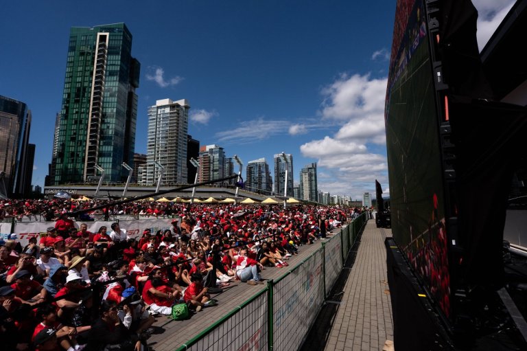 Canadian fans say they are proud of men's soccer team despite loss to Morocco | iNFOnews.ca