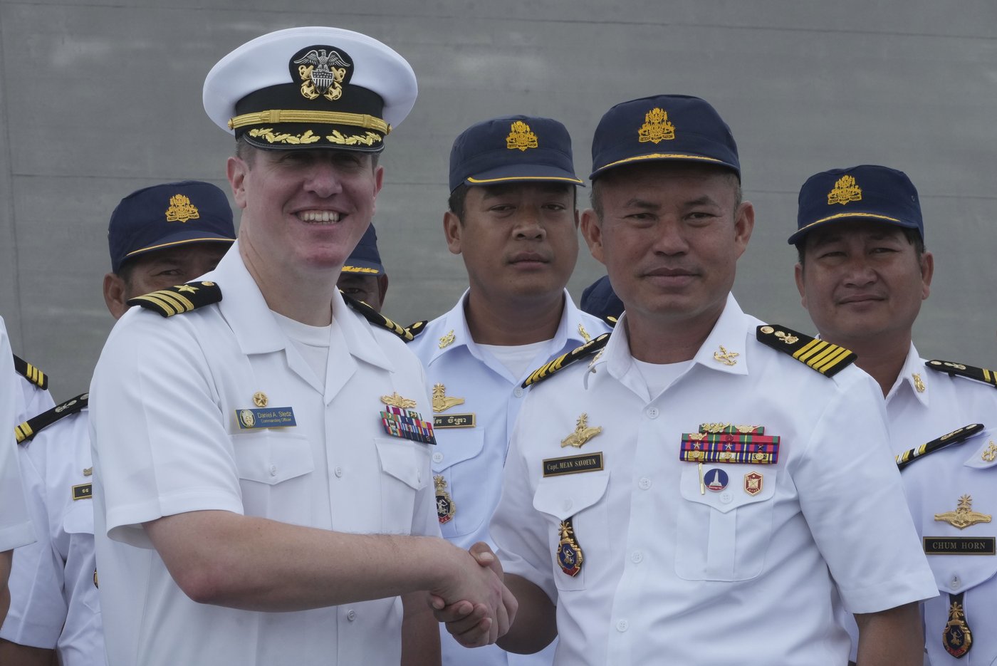For the first time in 8 years, a US Navy ship makes a port call in Cambodia, a top Chinese ally | iNFOnews.ca