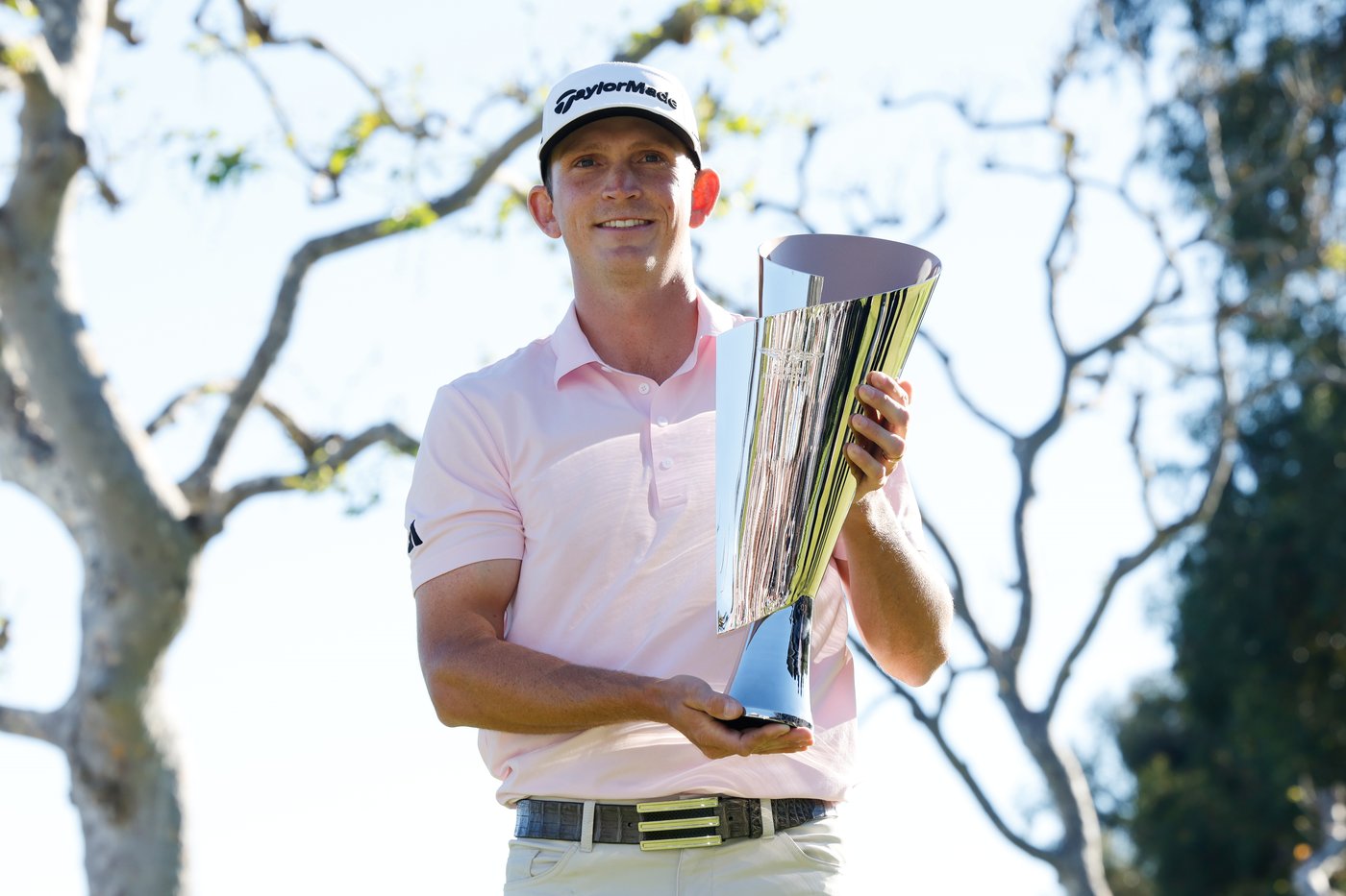 Jacob Bridgeman holds on at Riviera for first PGA Tour title | iNFOnews.ca
