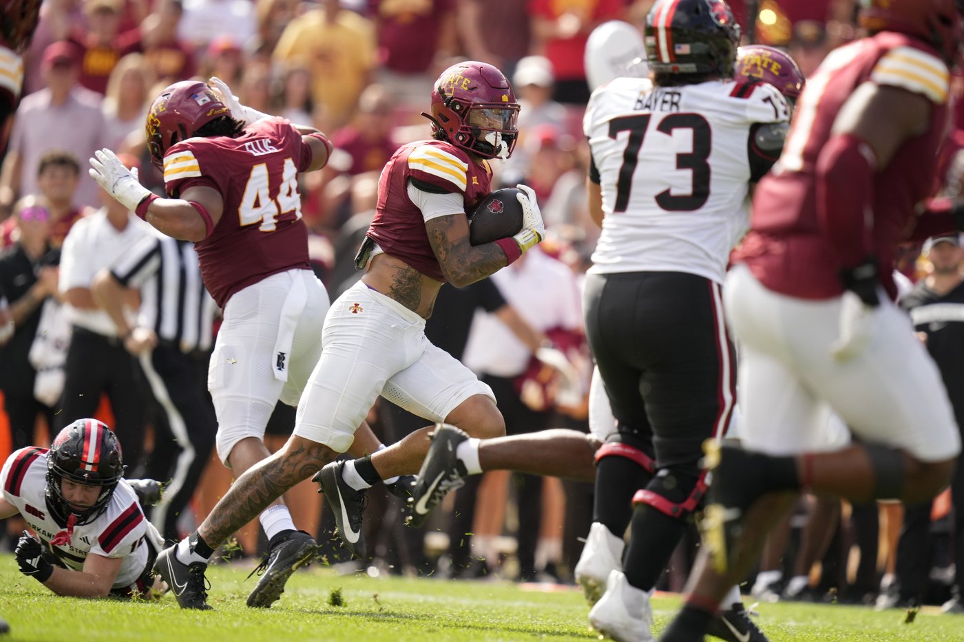 Rocco Becht has hand in 3 TDs, No. 20 Cyclones run off to a 52-7 win over Arkansas St. | iNFOnews.ca Rocco Becht has hand in 3 TDs, No. 20 Cyclones run off to a 52-7 win over Arkansas St. | iNFOnews.ca