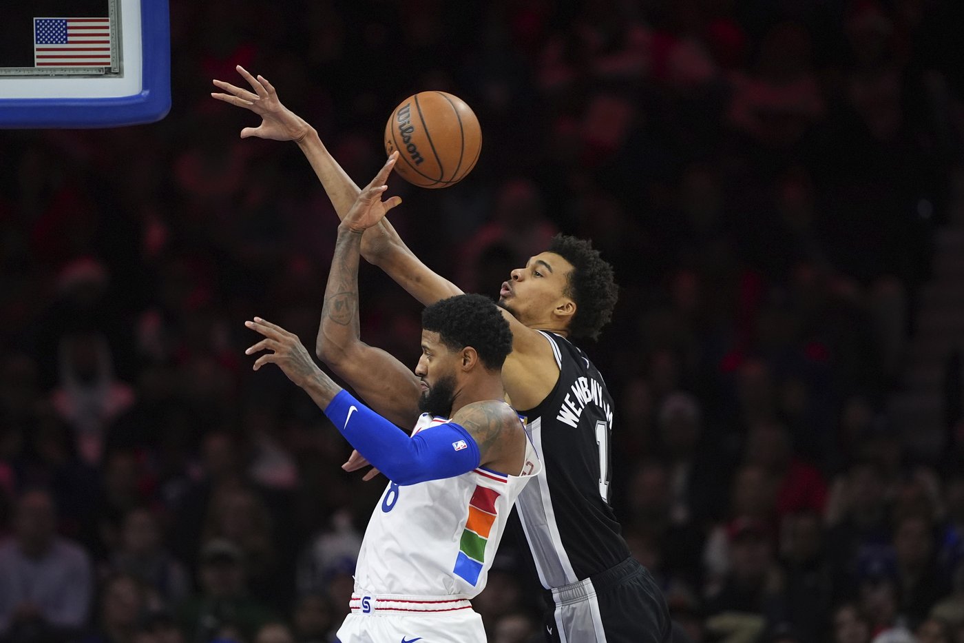 Maxey rallies the 76ers to a 111-106 victory over the Spurs after Embiid is ejected | iNFOnews.ca Maxey rallies the 76ers to a 111-106 victory over the Spurs after Embiid is ejected | iNFOnews.ca