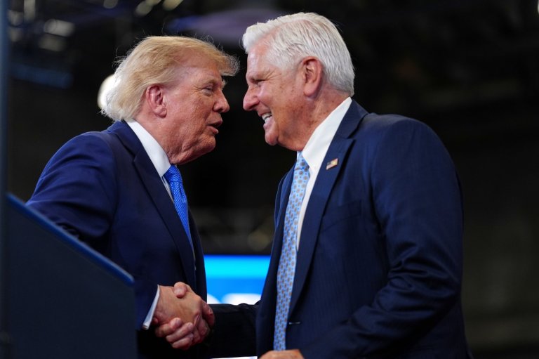 In New York governor's race, a Republican rallies with Trump and leans into his political playbook | iNFOnews.ca