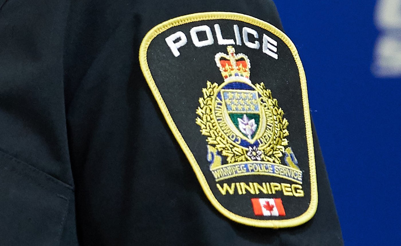 Manitoba police watchdog investigating man's death after hostage-taking, house fire | iNFOnews.ca Manitoba police watchdog investigating man's death after hostage-taking, house fire | iNFOnews.ca