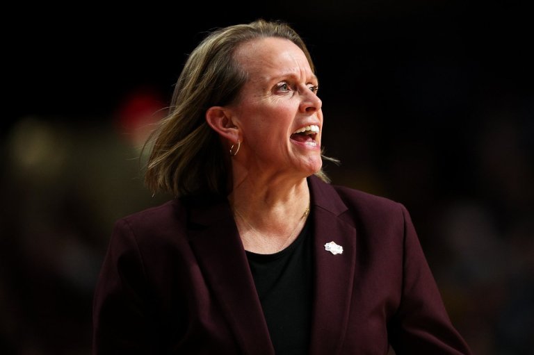 Plitzuweit gets a raise after guiding the rising Gophers to the Sweet 16 | iNFOnews.ca