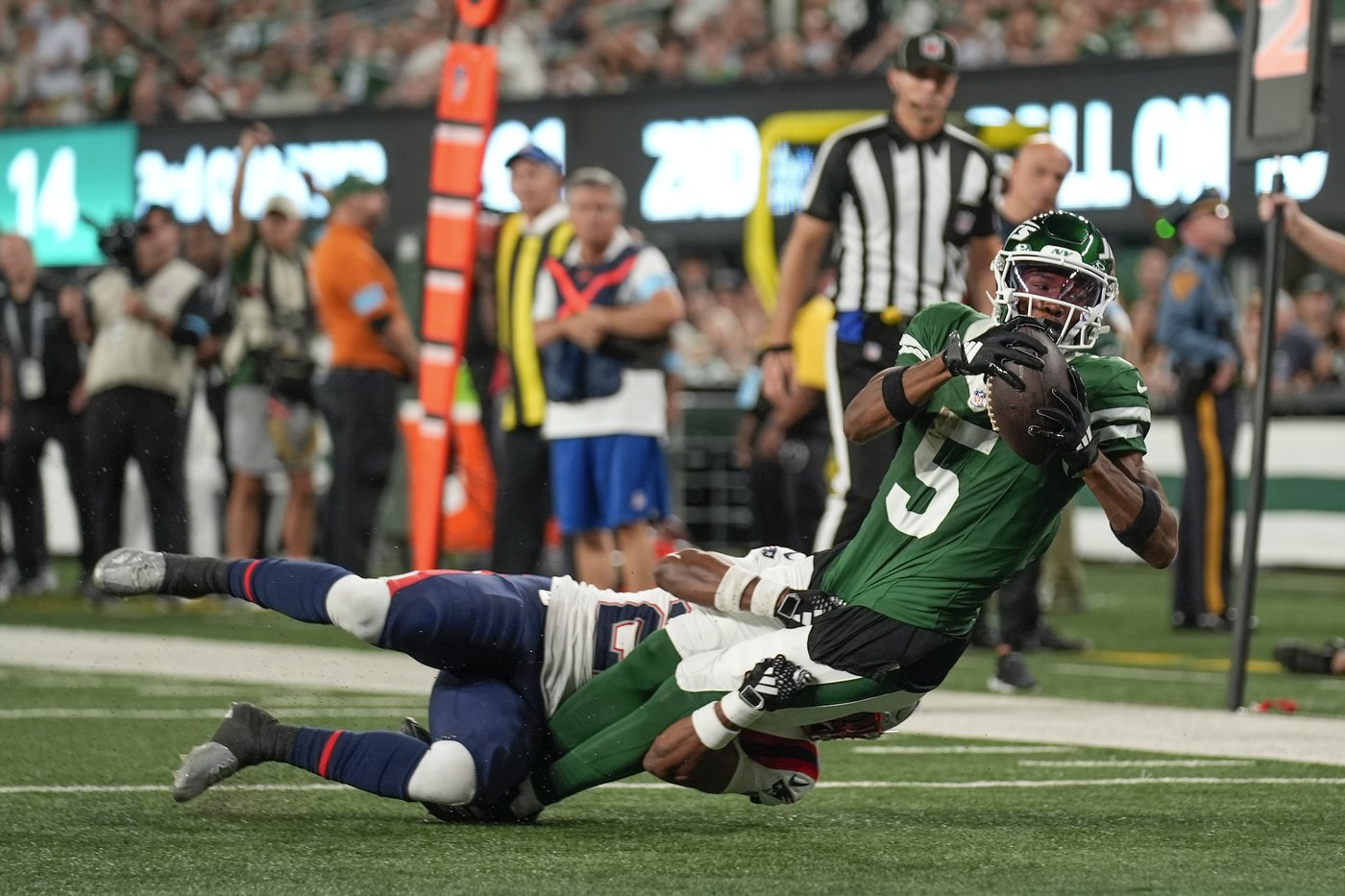 Jets not concerned about lack of gaudy numbers so far for Garrett Wilson as opponents focus on him | iNFOnews.ca