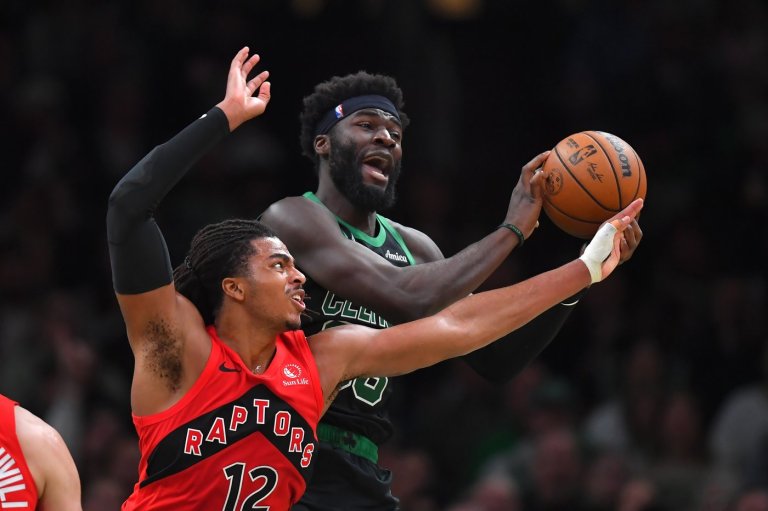 Tatum and Brown carry Celtics to 115-101 win over Raptors | iNFOnews.ca