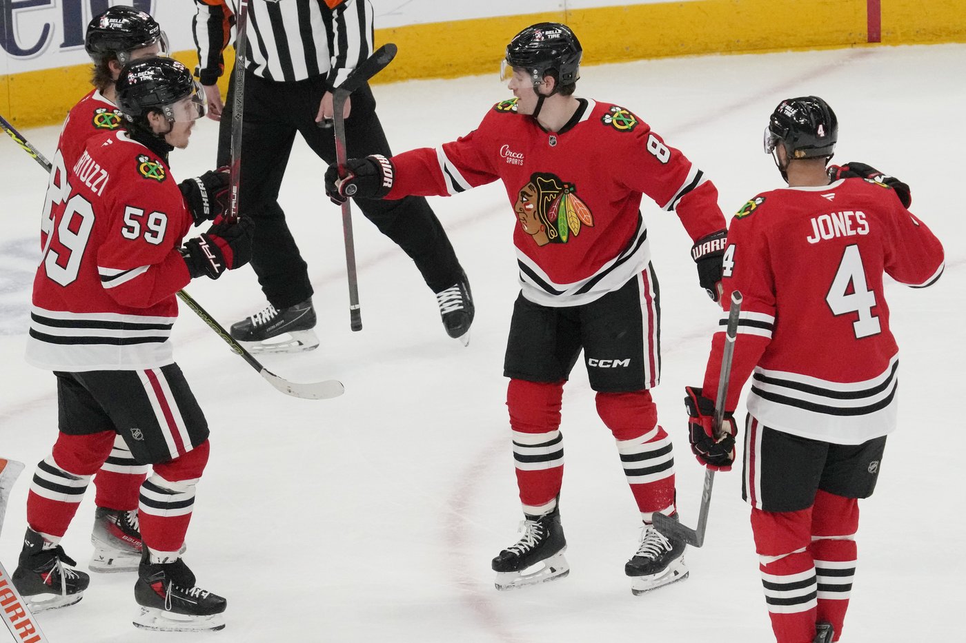Ryan Donato stars as the Blackhawks beat the slumping Predators 6-2 | iNFOnews.ca Ryan Donato stars as the Blackhawks beat the slumping Predators 6-2 | iNFOnews.ca