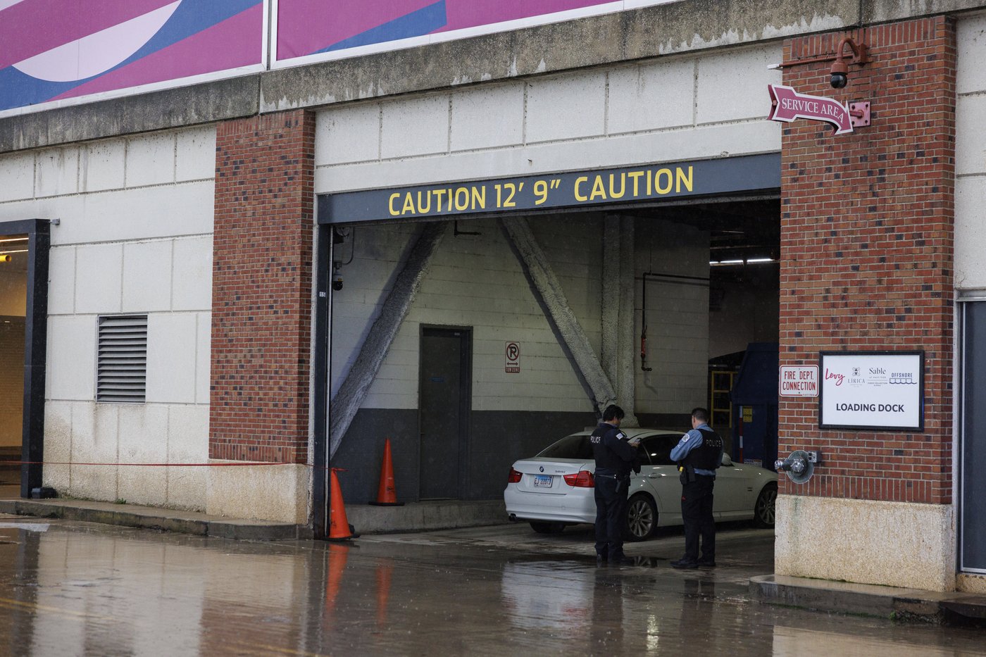 Disgruntled fired employee kills two workers at Chicago's Navy Pier, police say | iNFOnews.ca
