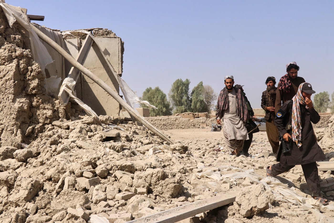 Pakistani airstrikes in Afghanistan kill 10 civilians, Kabul and UN say | iNFOnews.ca