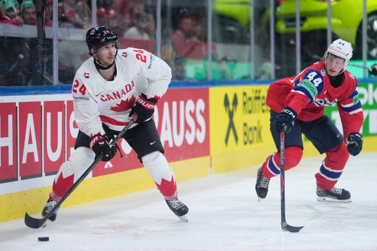 Maple Leafs sign forward Tinus Luc Koblar to entry-level contract | iNFOnews.ca