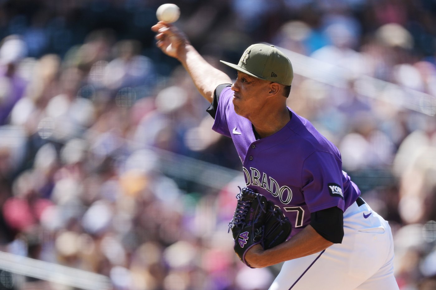 McCarthy singles twice and has an RBI against former team, helping Rockies beat Diamondbacks 4-2 | iNFOnews.ca McCarthy singles twice and has an RBI against former team, helping Rockies beat Diamondbacks 4-2 | iNFOnews.ca