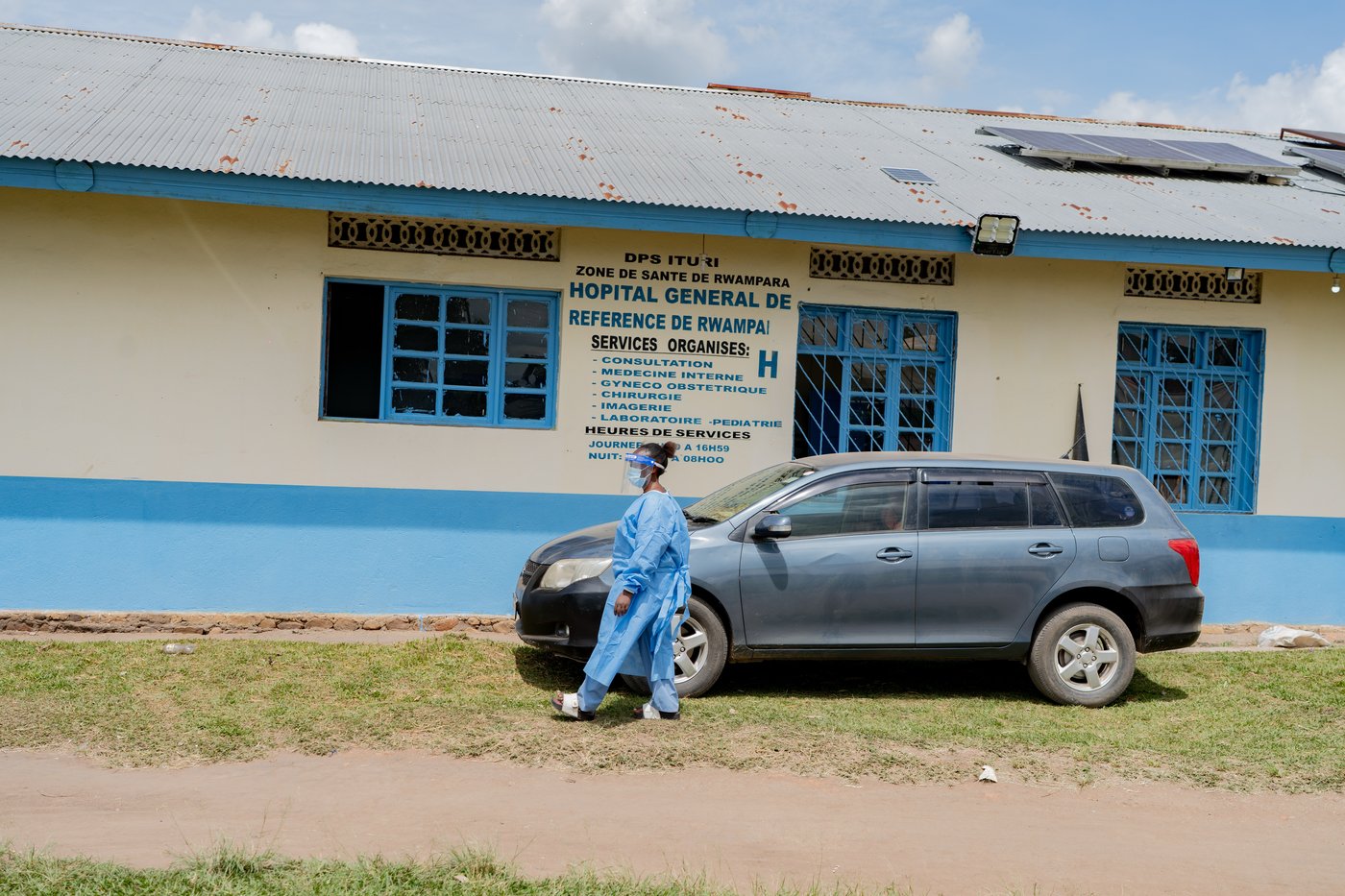 Photos from Congo and Uganda as WHO declare health emergency over Ebola | iNFOnews.ca