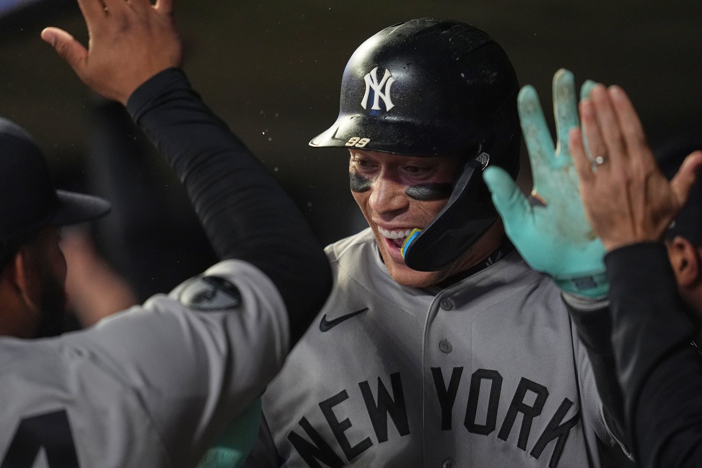 Judge's first homer since May 24 helps clinch postseason berth for Yankees in 8-3 win at Twins | iNFOnews.ca Judge's first homer since May 24 helps clinch postseason berth for Yankees in 8-3 win at Twins | iNFOnews.ca