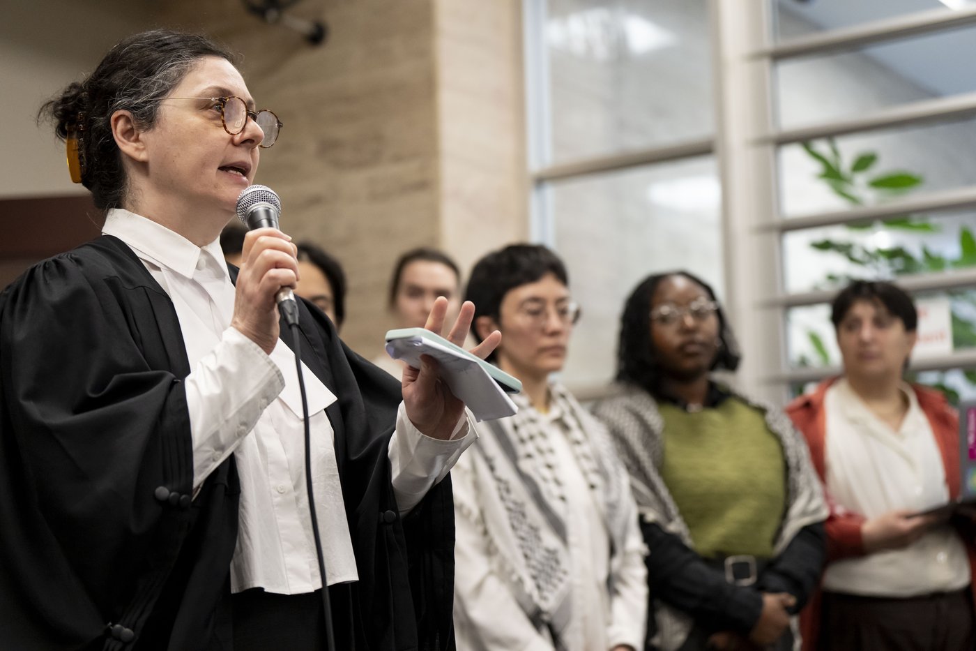 Pro-Palestinian protesters in court after arrest for Montreal Scotiabank sit-in | iNFOnews.ca Pro-Palestinian protesters in court after arrest for Montreal Scotiabank sit-in | iNFOnews.ca