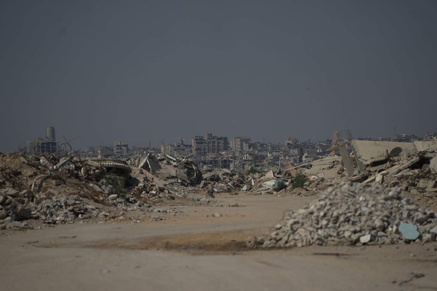 Hamas says it will disarm if Israel halts strikes and withdraws from Gaza, but obstacles remain | iNFOnews.ca Hamas says it will disarm if Israel halts strikes and withdraws from Gaza, but obstacles remain | iNFOnews.ca