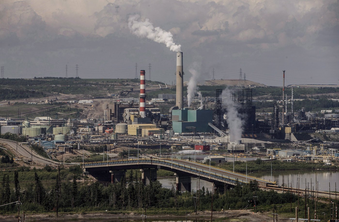 Oilsands emissions on track to outpace reductions from Pathways project: economist | iNFOnews.ca Oilsands emissions on track to outpace reductions from Pathways project: economist | iNFOnews.ca