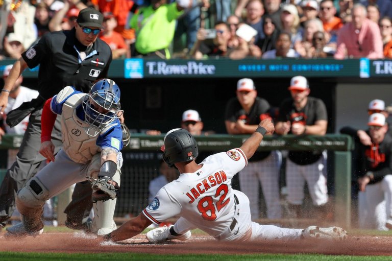Orioles score 5 runs in 9th to beat the Blue Jays 6-5 | iNFOnews.ca