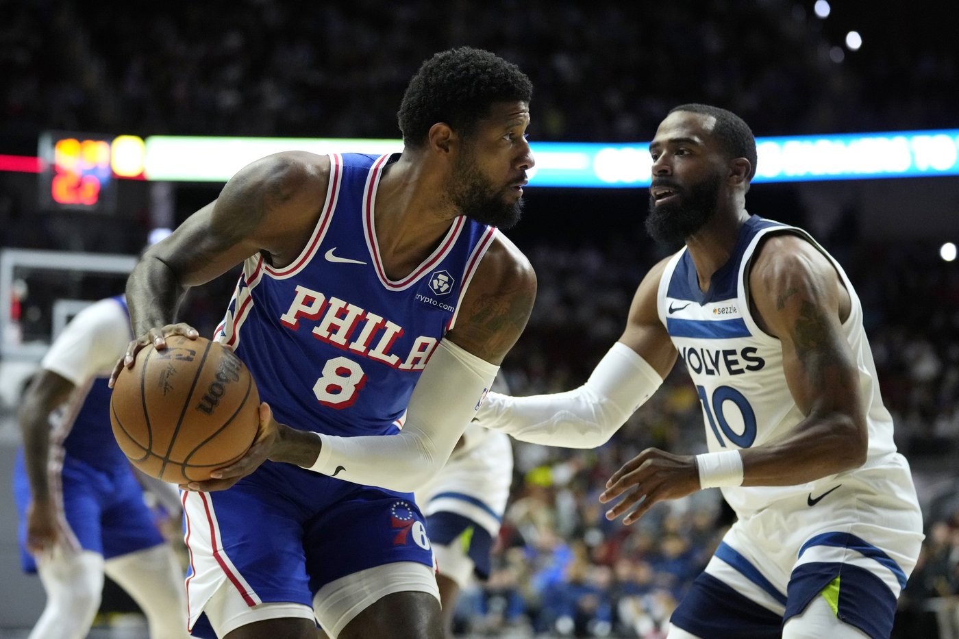 Paul George scores 23 points in preseason debut with 76ers | iNFOnews.ca