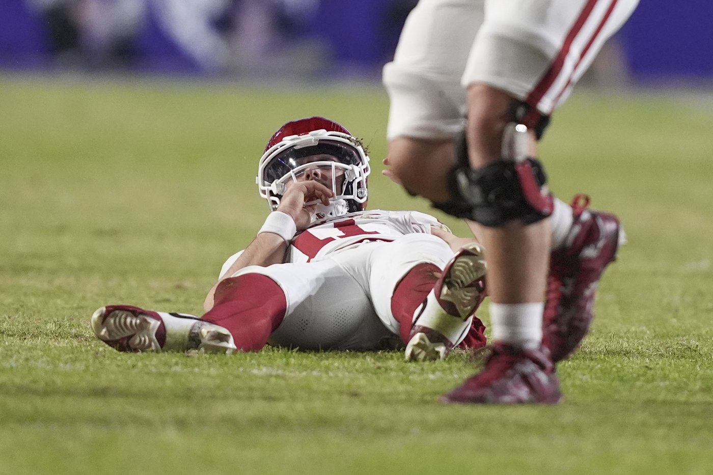 Nussmeier overcomes a shoulder injury and passes for 3 TDs as LSU tops Oklahoma 37-17 | iNFOnews.ca Nussmeier overcomes a shoulder injury and passes for 3 TDs as LSU tops Oklahoma 37-17 | iNFOnews.ca