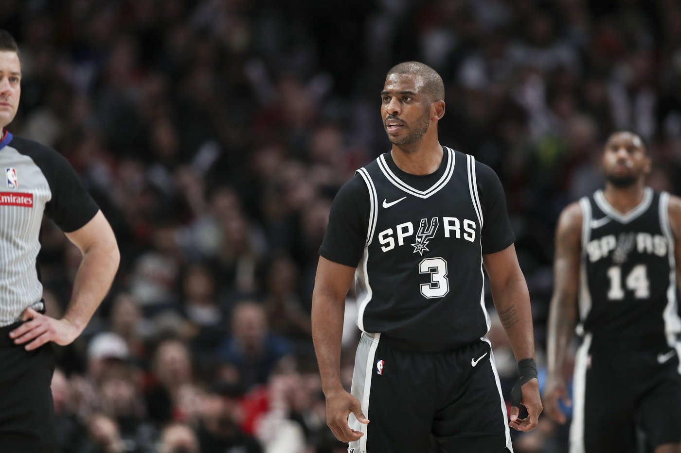 Chris Paul ejected from Spurs' game against the Trail Blazers | iNFOnews.ca Chris Paul ejected from Spurs' game against the Trail Blazers | iNFOnews.ca