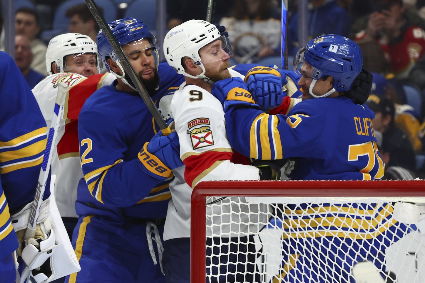 Barkov scores in his return from injury and Florida Panthers beat the Buffalo Sabres 5-2 | iNFOnews.ca Barkov scores in his return from injury and Florida Panthers beat the Buffalo Sabres 5-2 | iNFOnews.ca