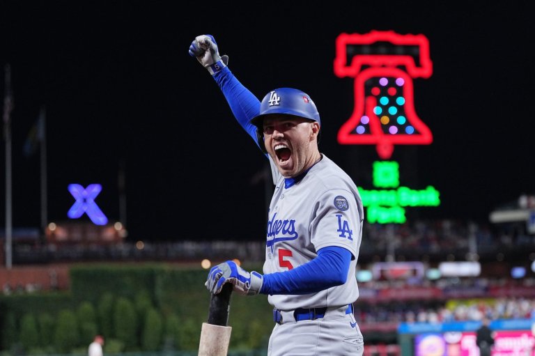 Hernández's homer lifts Ohtani and the Dodgers over the Phillies 5-3 in NL Division Series opener | iNFOnews.ca