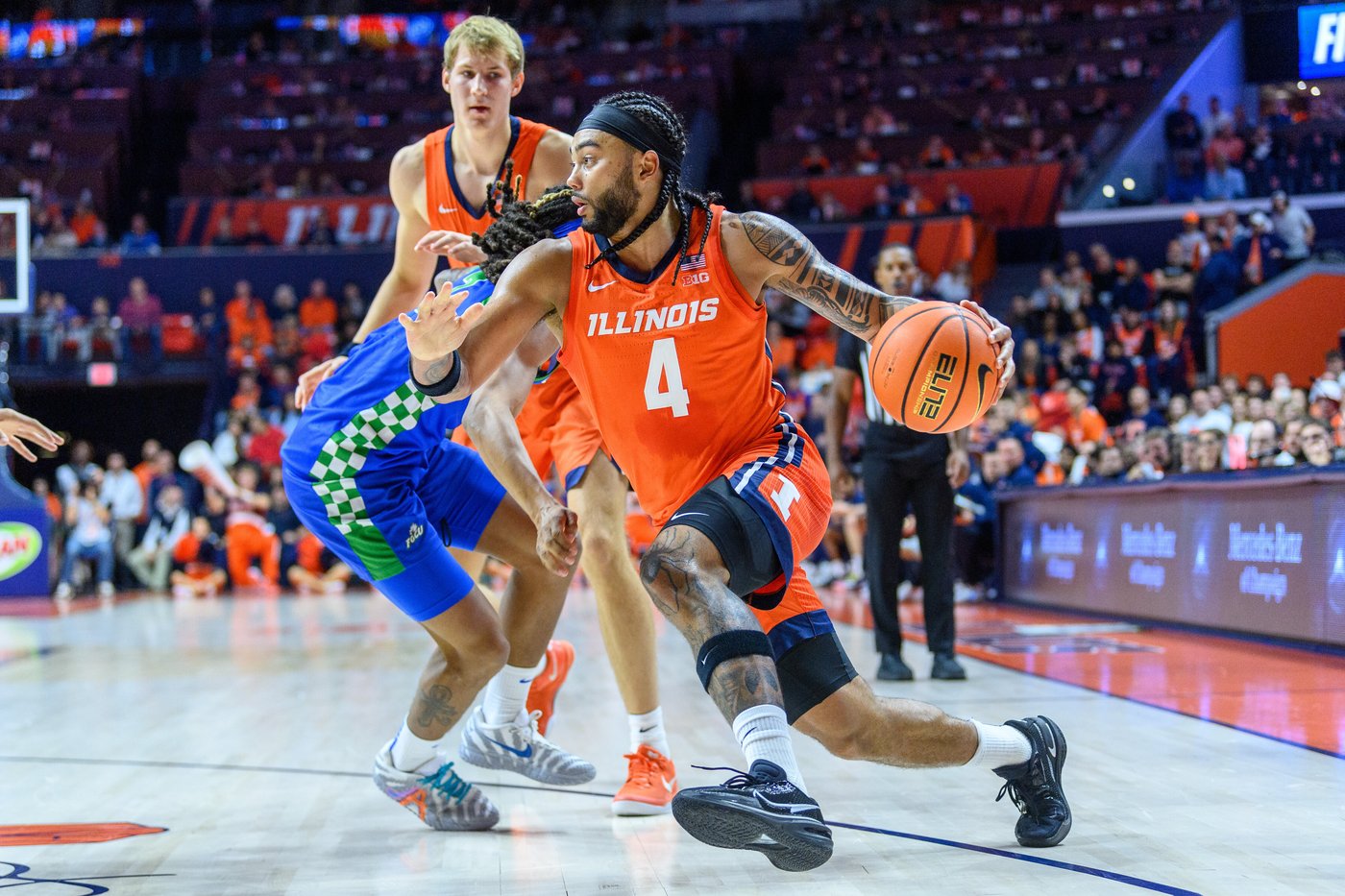 Kylan Boswell scores 31, No. 17 Illinois beats Florida Gulf Coast 113-70 in another blowout win | iNFOnews.ca Kylan Boswell scores 31, No. 17 Illinois beats Florida Gulf Coast 113-70 in another blowout win | iNFOnews.ca