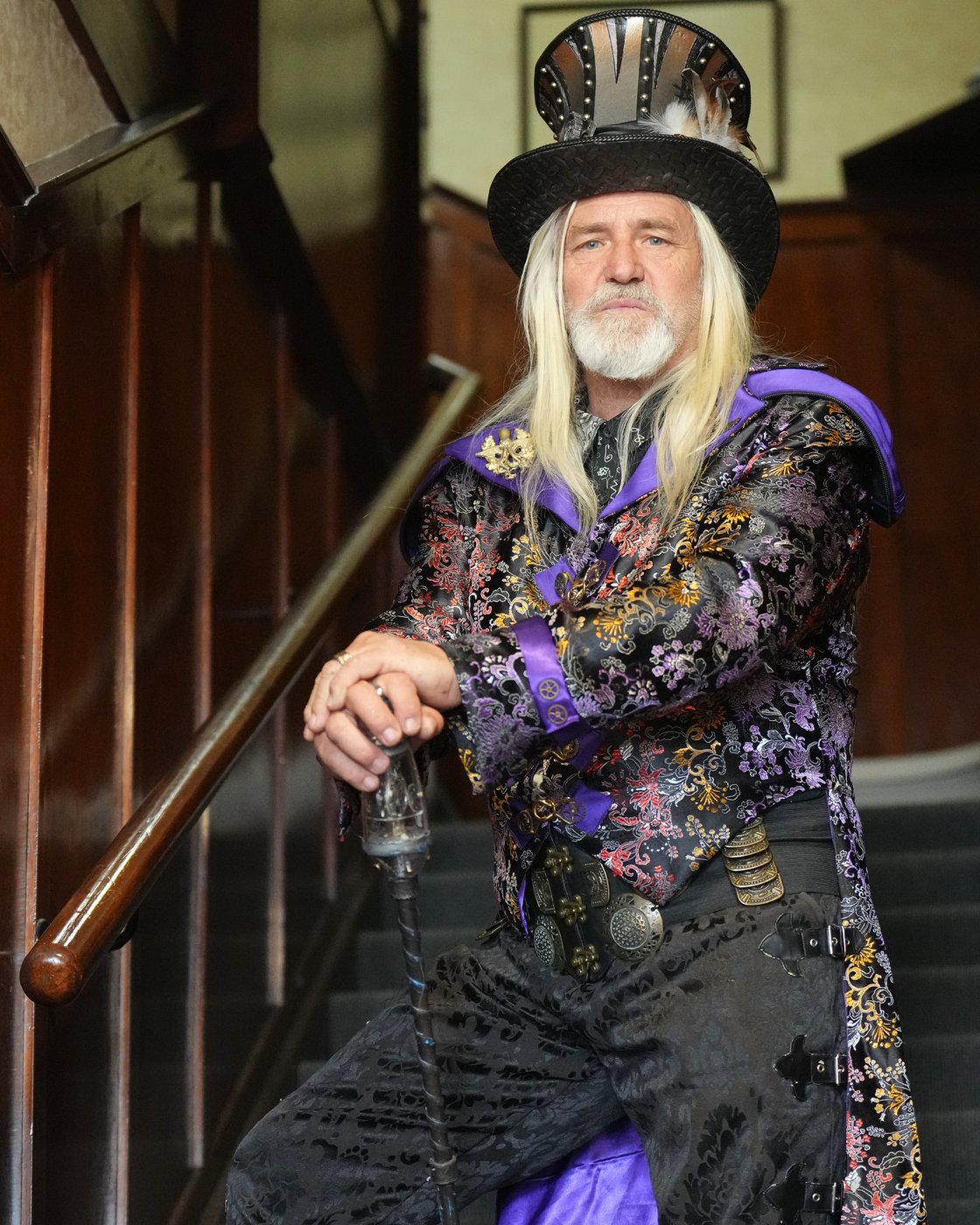 Photos show airship captains and Victorian inventors flocking to a New Zealand steampunk festival | iNFOnews.ca