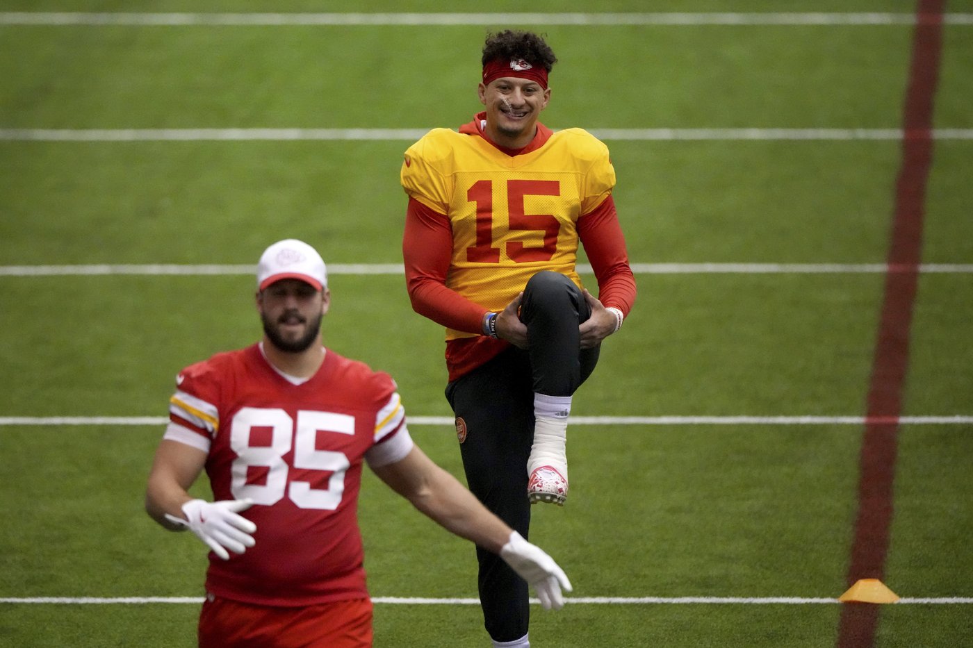 Patrick Mahomes on whether NFL officials favor the Chiefs: 'The referees are doing their best' | iNFOnews.ca